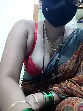 Snapshot of Kashish_18 chatting on December 2025 07:03:02 AM Kashish 18 online show from December 2025 07:03:02 AM