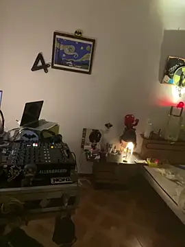 Snapshot of PutaNieves1983 chatting on September 2025 10:20:01 PM PutaNieves1983 online show from September 2025 10:20:01 PM