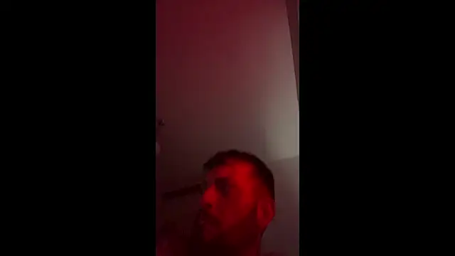 Snapshot of PutaNieves1983 chatting on October 2025 04:26:01 AM PutaNieves1983 online show from October 2025 04:26:01 AM