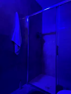 Snapshot of PutaNieves1983 chatting on November 2025 02:36:01 AM PutaNieves1983 online show from November 2025 02:36:01 AM