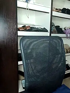 Snapshot of BlackJaguar30 chatting on October 2025 04:04:02 PM BlackJaguar30 online show from October 2025 04:04:02 PM