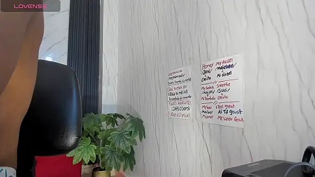 Snapshot of Jack_Muscles69_ chatting on December 2024 12:05:01 PM Jack Muscles69 online show from December 2024 12:05:01 PM