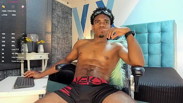 Snapshot of Jack_Muscles69_ chatting on February 2025 06:58:02 PM Jack Muscles69 online show from February 2025 06:58:02 PM