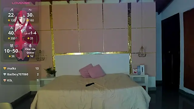 Snapshot of EsmeraldaLindsey chatting on February 2025 07:26:02 AM EsmeraldaLindsey online show from February 2025 07:26:02 AM