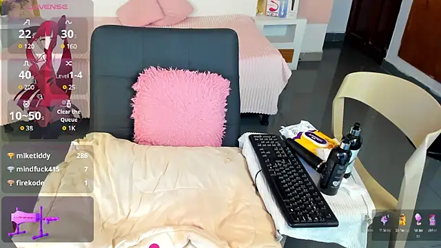 Snapshot of EsmeraldaLindsey chatting on March 2025 07:15:01 AM EsmeraldaLindsey online show from March 2025 07:15:01 AM