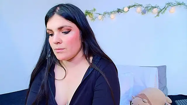 Amara vega online show from May 2026 04:34:01 PM