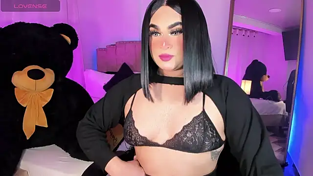 Snapshot of alexia_mattel chatting on November 2025 01:00:01 AM alexia mattel online show from November 2025 01:00:01 AM