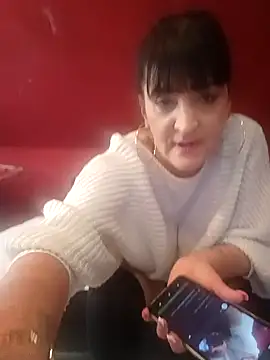 Snapshot of Tiffany35 chatting on October 2025 08:56:01 AM Tiffany35 online show from October 2025 08:56:01 AM