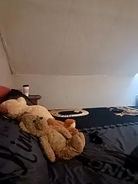 Snapshot of Tiffany35 chatting on October 2025 03:23:02 PM Tiffany35 online show from October 2025 03:23:02 PM