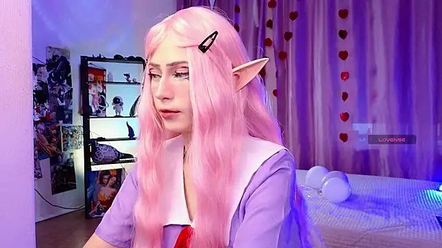 Carolina Leep online show from February 2026 01:54:02 PM