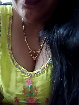 Snapshot of sneha_rose chatting on March 2025 06:35:02 AM sneha rose online show from March 2025 06:35:02 AM