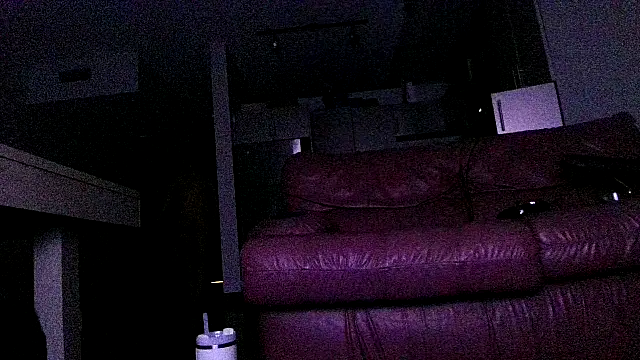 Snapshot of longthicknslick chatting on March 2025 01:48:01 AM longthicknslick online show from March 2025 01:48:01 AM