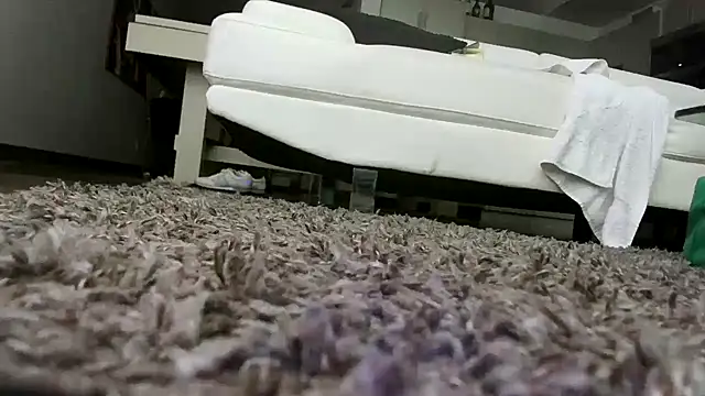 longthicknslick online show from February 2026 08:05:01 PM