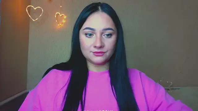 Snapshot of Emelyblum chatting on October 2025 10:23:02 PM Emelyblum online show from October 2025 10:23:02 PM