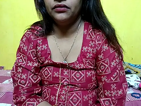 Snapshot of Sexyranibhabhi chatting on November 2025 03:19:02 PM Sexyranibhabhi online show from November 2025 03:19:02 PM