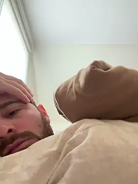 Snapshot of swagger1793 chatting on January 2025 08:28:01 PM swagger1793 online show from January 2025 08:28:01 PM