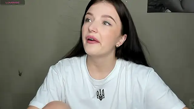 EvaaMillerr99 online show from December 2024 02:43:02 PM