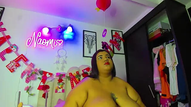 Snapshot of NaomiAsha chatting on February 2025 06:09:01 PM NaomiAsha online show from February 2025 06:09:01 PM