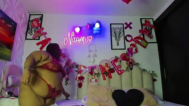 Snapshot of NaomiAsha chatting on February 2025 08:15:02 PM NaomiAsha online show from February 2025 08:15:02 PM