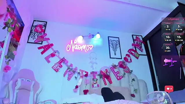 Snapshot of NaomiAsha chatting on February 2025 02:21:01 AM NaomiAsha online show from February 2025 02:21:01 AM