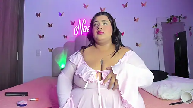 Snapshot of NaomiAsha chatting on September 2025 11:41:02 PM NaomiAsha online show from September 2025 11:41:02 PM