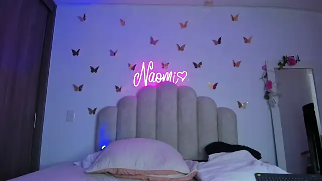 NaomiAsha online show from November 2025 07:43:01 PM