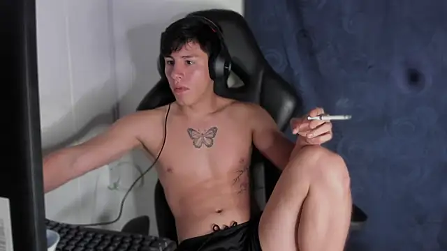 Snapshot of krizia7 chatting on March 2025 05:00:02 AM krizia7 online show from March 2025 05:00:02 AM