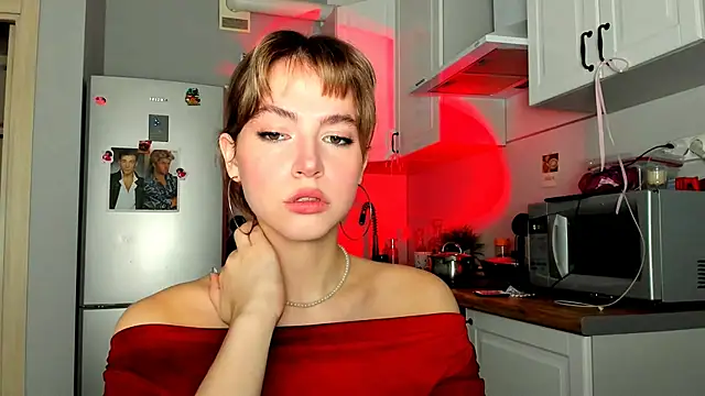 Niky  Jess online show from February 2025 10:41:01 AM