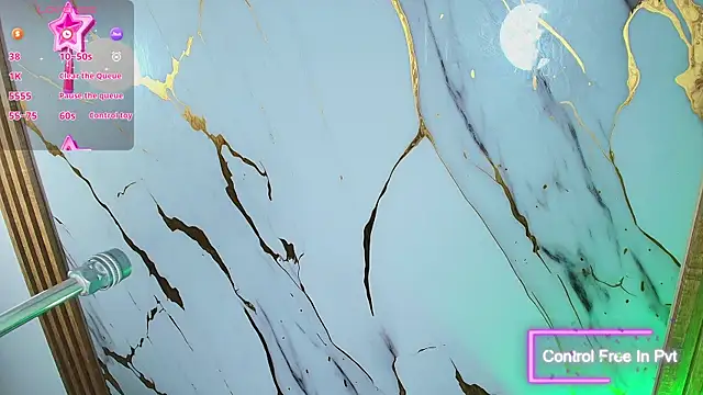 Lizz Tender online show from September 2025 01:00:01 PM