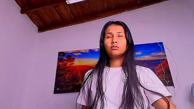 anisha x online show from October 2025 07:56:02 PM