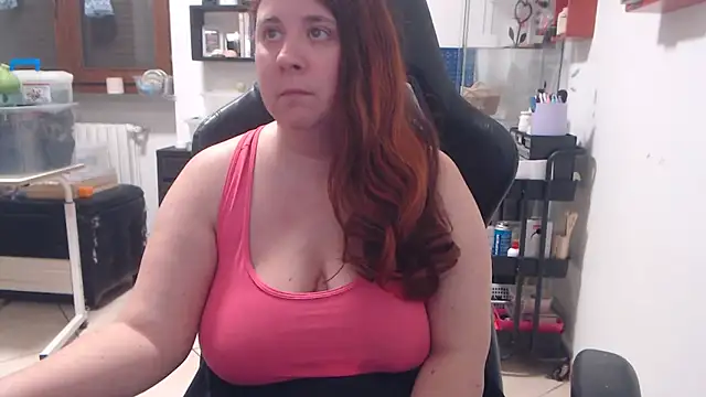 Snapshot of valerysexy chatting on December 2025 10:15:01 PM valerysexy online show from December 2025 10:15:01 PM