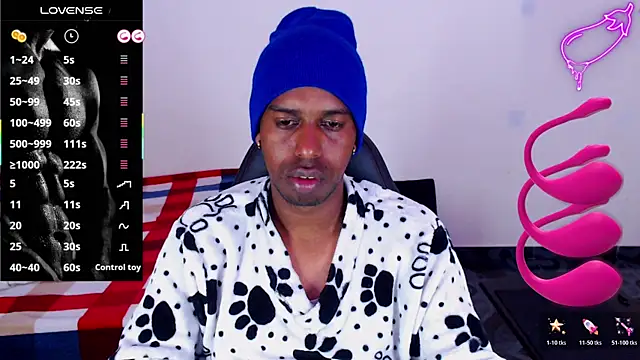 mrjhon26 online show from May 2026 11:43:02 PM