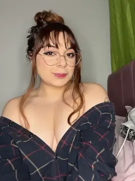 Snapshot of NatyOlson chatting on March 2025 04:15:02 AM NatyOlson online show from March 2025 04:15:02 AM