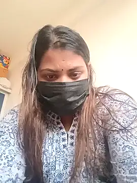 Hotmilfxox online show from December 2024 07:47:02 AM