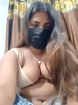 Hotmilfxox online show from January 2025 01:42:02 PM