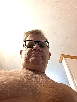 Snapshot of J83560Jason chatting on October 2025 03:36:02 PM J83560Jason online show from October 2025 03:36:02 PM