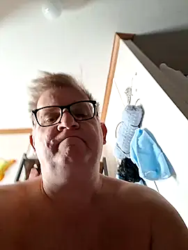 Snapshot of J83560Jason chatting on November 2025 01:22:02 PM J83560Jason online show from November 2025 01:22:02 PM