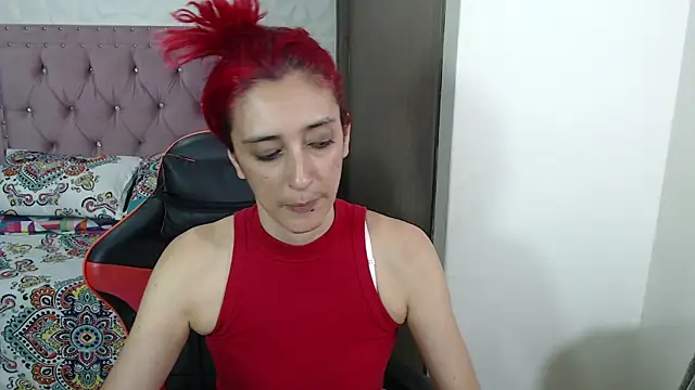 Snapshot of Ruby_Your_Milf chatting on March 2025 03:08:01 AM Ruby Your Milf online show from March 2025 03:08:01 AM