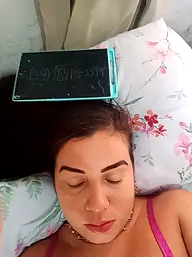 Snapshot of Ceccii chatting on October 2025 05:46:02 PM Ceccii online show from October 2025 05:46:02 PM