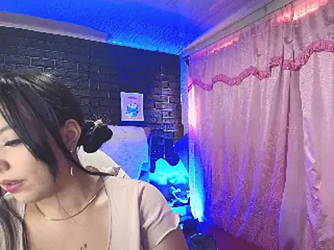 loren tits24 online show from December 2024 09:06:01 PM