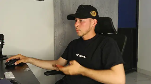 MARTIN ALDEMAR online show from February 2026 11:53:02 PM