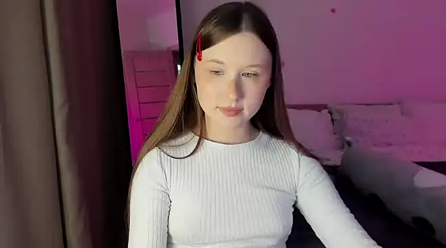 Snapshot of Stella_Sunny chatting on January 2025 06:19:02 AM Stella Sunny online show from January 2025 06:19:02 AM