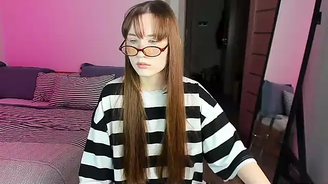 Stella Sunny online show from October 2025 09:02:01 PM