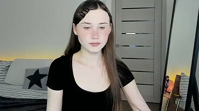 Stella Sunny online show from May 2026 02:12:01 PM