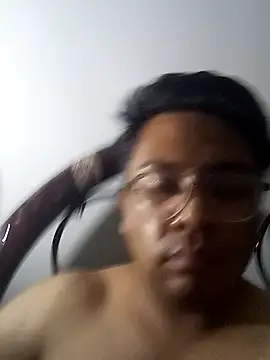 Snapshot of BefittedRadix chatting on December 2025 06:43:02 AM BefittedRadix online show from December 2025 06:43:02 AM