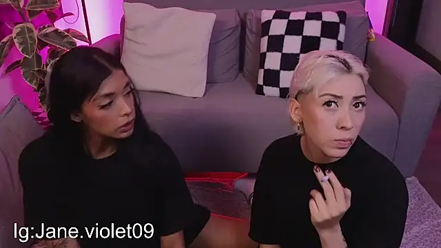 jane hart  online show from October 2025 01:09:01 AM