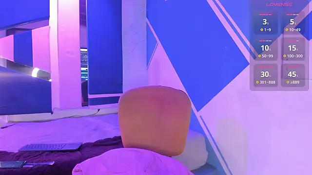 Snapshot of SamanthaFerrer_ chatting on November 2025 05:29:02 AM SamanthaFerrer online show from November 2025 05:29:02 AM