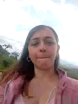 Snapshot of natalie_cowens chatting on January 2025 04:24:01 PM natalie cowens online show from January 2025 04:24:01 PM