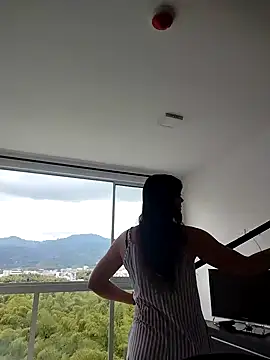 Snapshot of natalie_cowens chatting on February 2025 07:16:02 PM natalie cowens online show from February 2025 07:16:02 PM