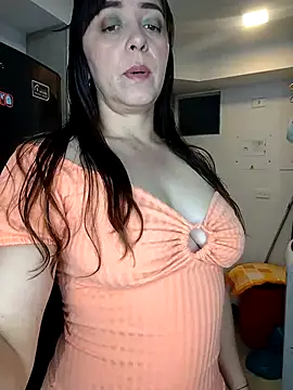 natalie cowens online show from February 2026 11:23:02 PM